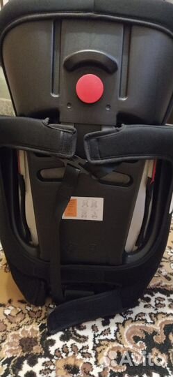 Автомобильное детское кресло от 9 до 36 кг