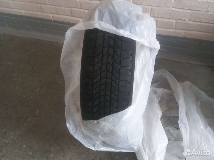 Firestone Winter Force 225/60 R17 22E