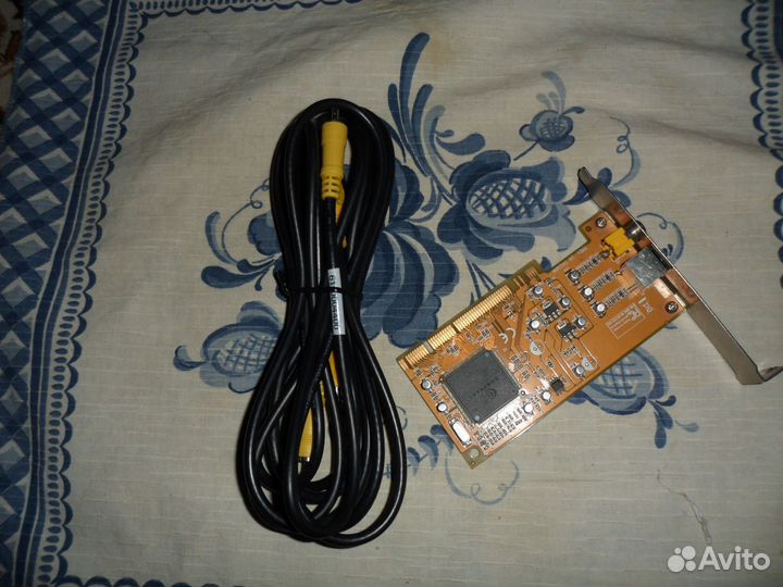 Переносная аналоговая видео камера