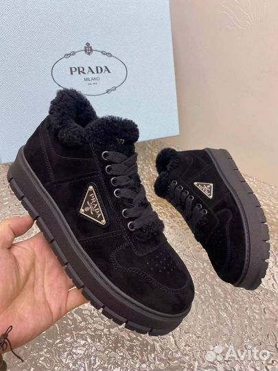 Кроссовки Prada