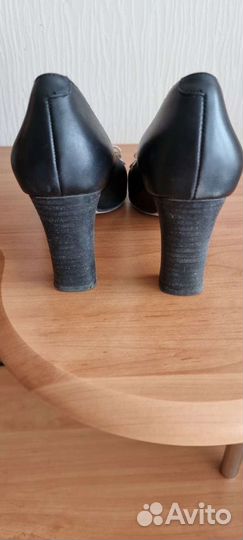 Туфли женские Marco Bonne