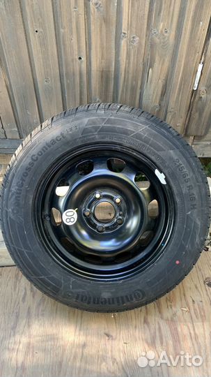 Continental ContiCrossContact LX2 215/65 R16