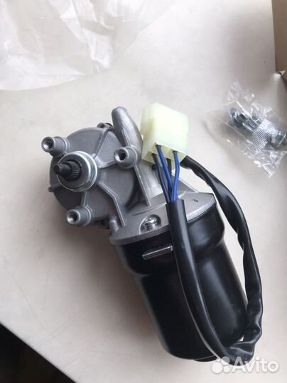 Мотор стеклоочистителя