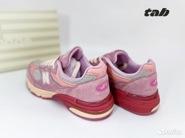 Кроссовки женские New Balance 993 pink