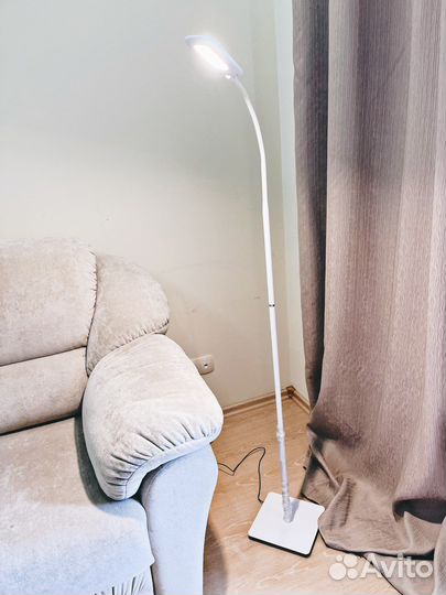 Торшер, светильник напольный Camelion 7вт