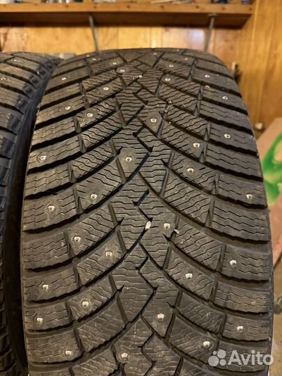 Pirelli Ice Zero 2 285/45 R21