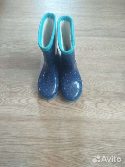 Резиновые сапожки