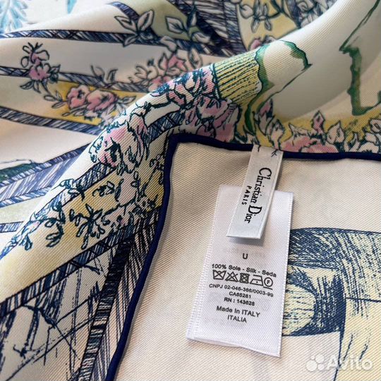 Шелковый платок dior