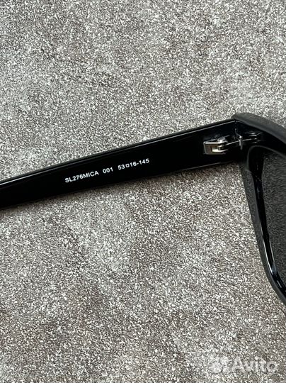 Солнцезащитные очки Saint Laurent