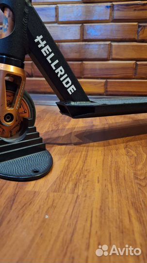 Трюковой самокат