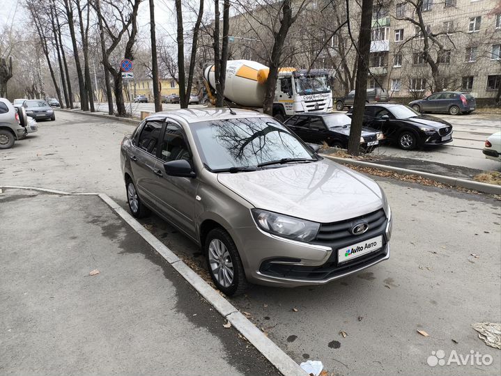 LADA Granta 1.6 МТ, 2019, 124 000 км