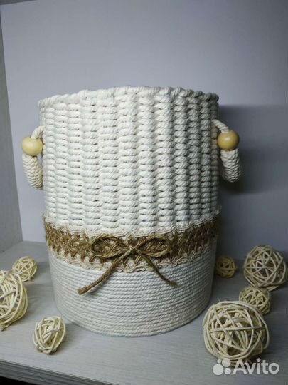 Интерьерная корзина с ручками