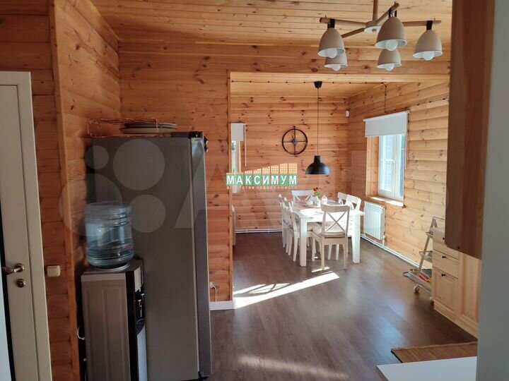 Дом 94,4 м² на участке 6,8 сот.