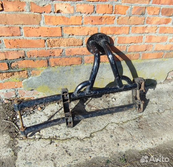 Кронштейн запасного колеса niva(калитка)