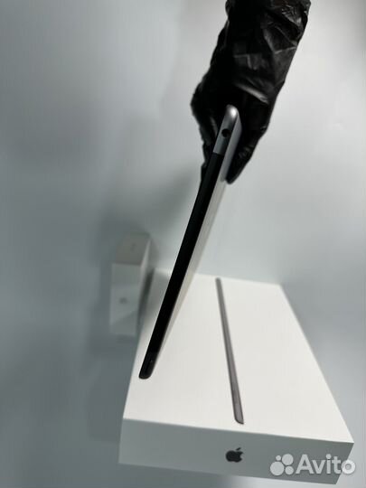 iPad 8th Gen 32gb Space Gray wifi+cellular акб 81