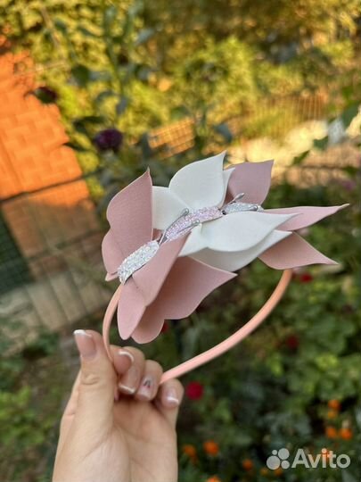 Ободок Бабочки