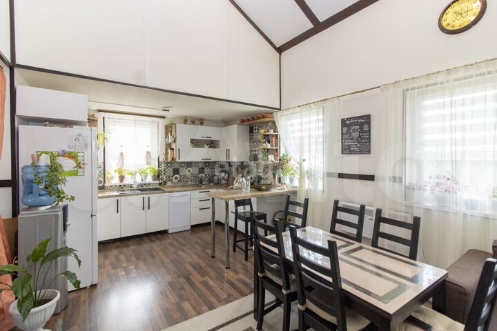 Дом 102,4 м² на участке 7 сот.