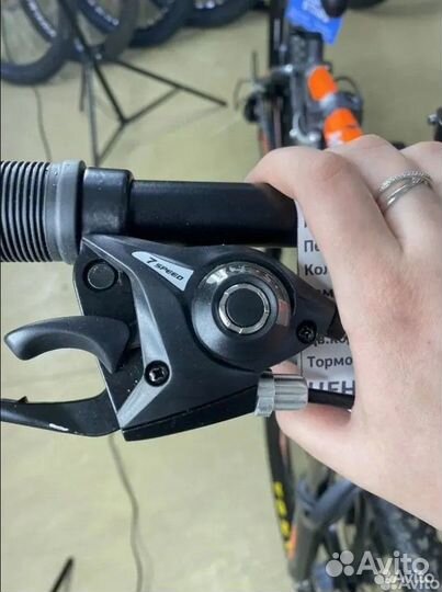 Велосипед складной Kimiko на литых дисках R26