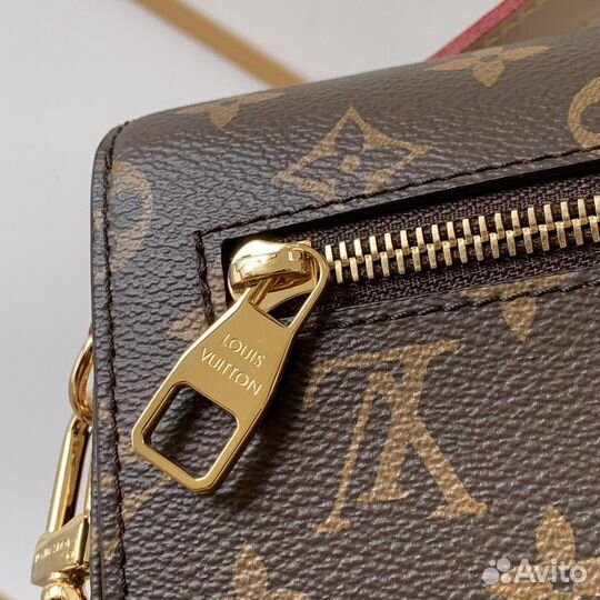 Louis Vuitton Pochette Metis Monogram расцветки в