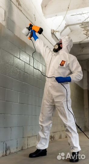 Комбинезон защитный одноразовый