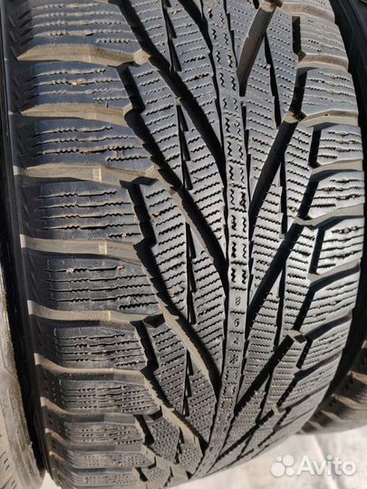 Nokian Tyres Hakkapeliitta R2 SUV 255/50 R19 107R