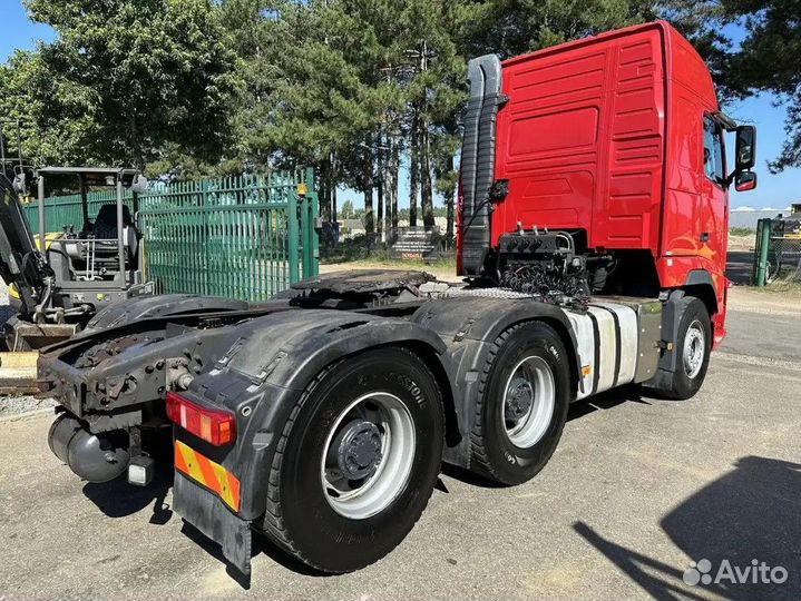 Pазбираем грузовик Volvo FH 2008-2013