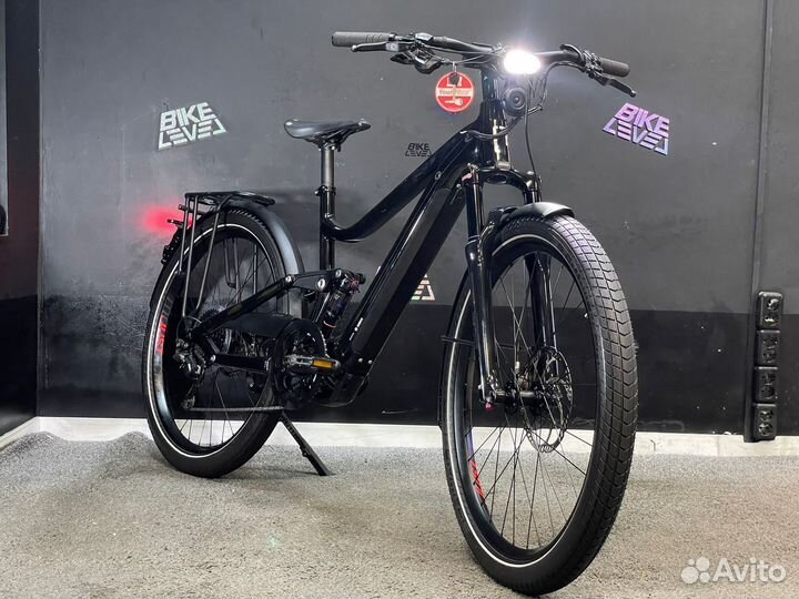 2022г Mustache Friday 27 FS Speed 45км/ч