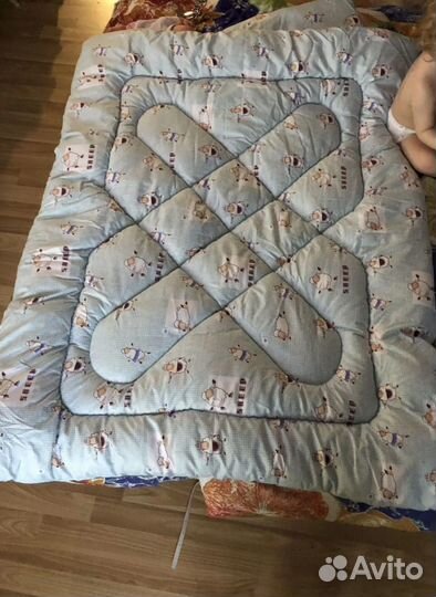 Комплект одеяло + подушка в детскую кроватку новое