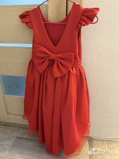 Нарядное платье для девочки