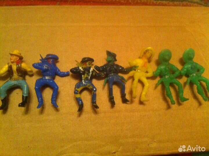Солдатики Индейцы Ковбои гдр + Нюрберг олово