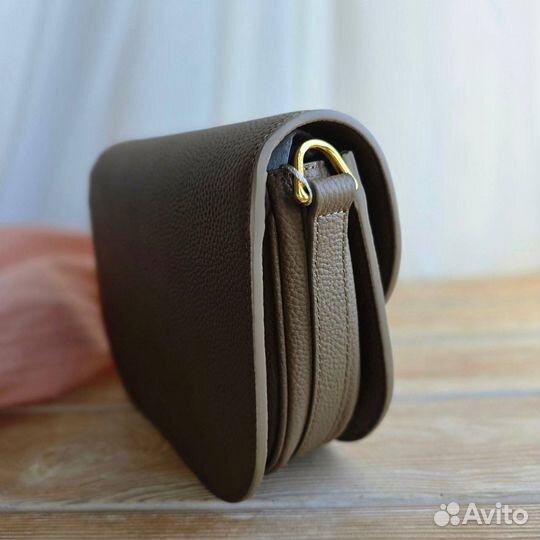 Сумка женская кожаная Coccinelle