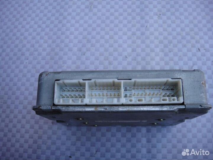 Блок управления ABS Lexus Gs300 JZS147