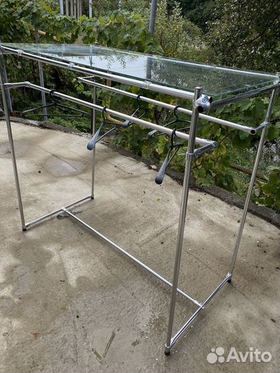 Вешалка напольная для одежды