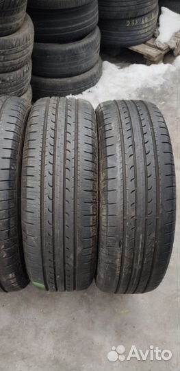 Goodyear EfficientGrip SUV 215/60 R17