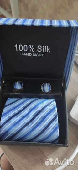 Подарочный набор галстук с запонкам