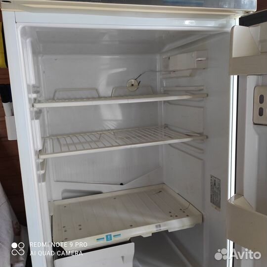Холодильник stinol