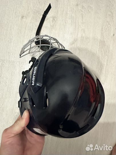 Хоккейный шлем bauer
