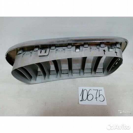 BMW X5 F15 Решетка радиатора левая