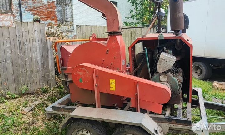 Дробилка, измельчитель веток мощная