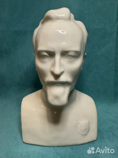 Бюст Дзержинского