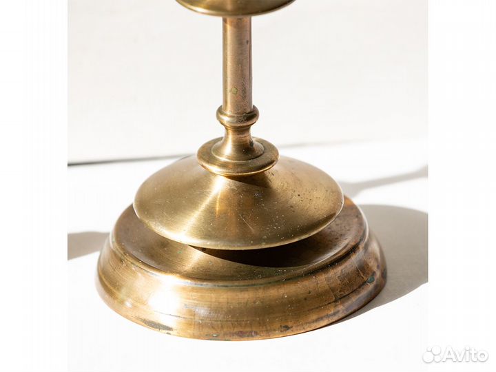 Подсвечники латунные антикварные и стеклянные