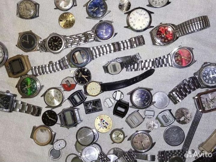 Наручные часы времён СССР антиквариат