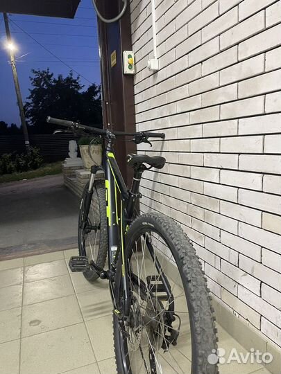 Велосипед Gt avalanche sport 27.5