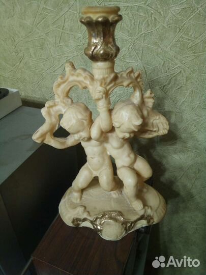 Статуэтка подсвечник большая