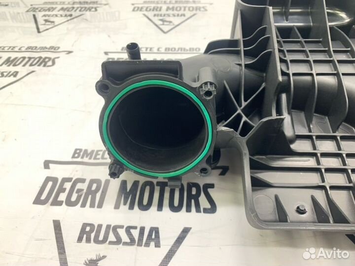 Впускной коллектор Volvo S40 V50 B5244S 30650185