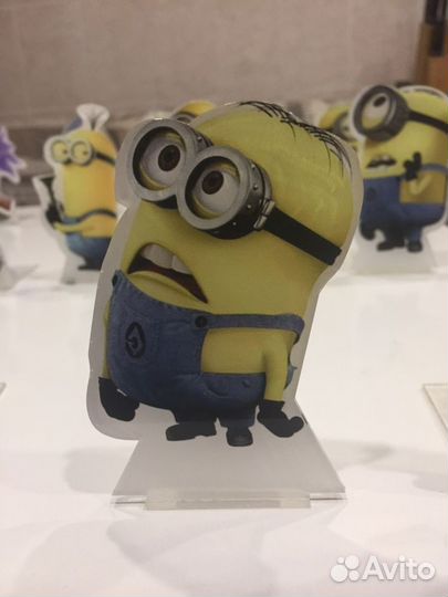 Фигурки Миньоны, зомби против растений