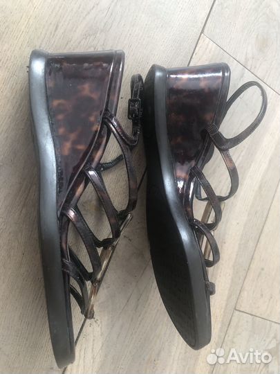Босоножки женские 39 размер
