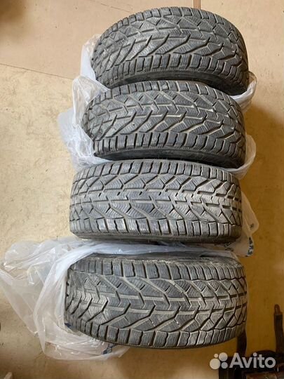 Tigar Winter 225/40 R18 92V