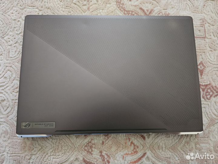 Ноутбук asus ROG Zephyrus G15 GA503QS