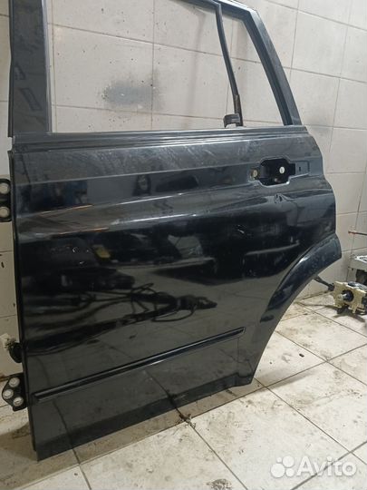 Задняя левая дверь Ссанг енг Кайрон ssangyong